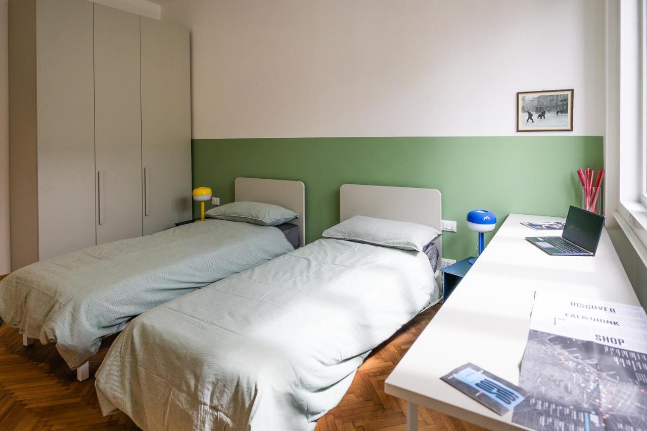 700MstazionecentraleAmpio Trilocale Con 2Balconi Trieste Bagian luar foto